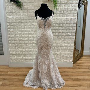 Maggie Sottero Style #IDA Fitted Wedding Gown